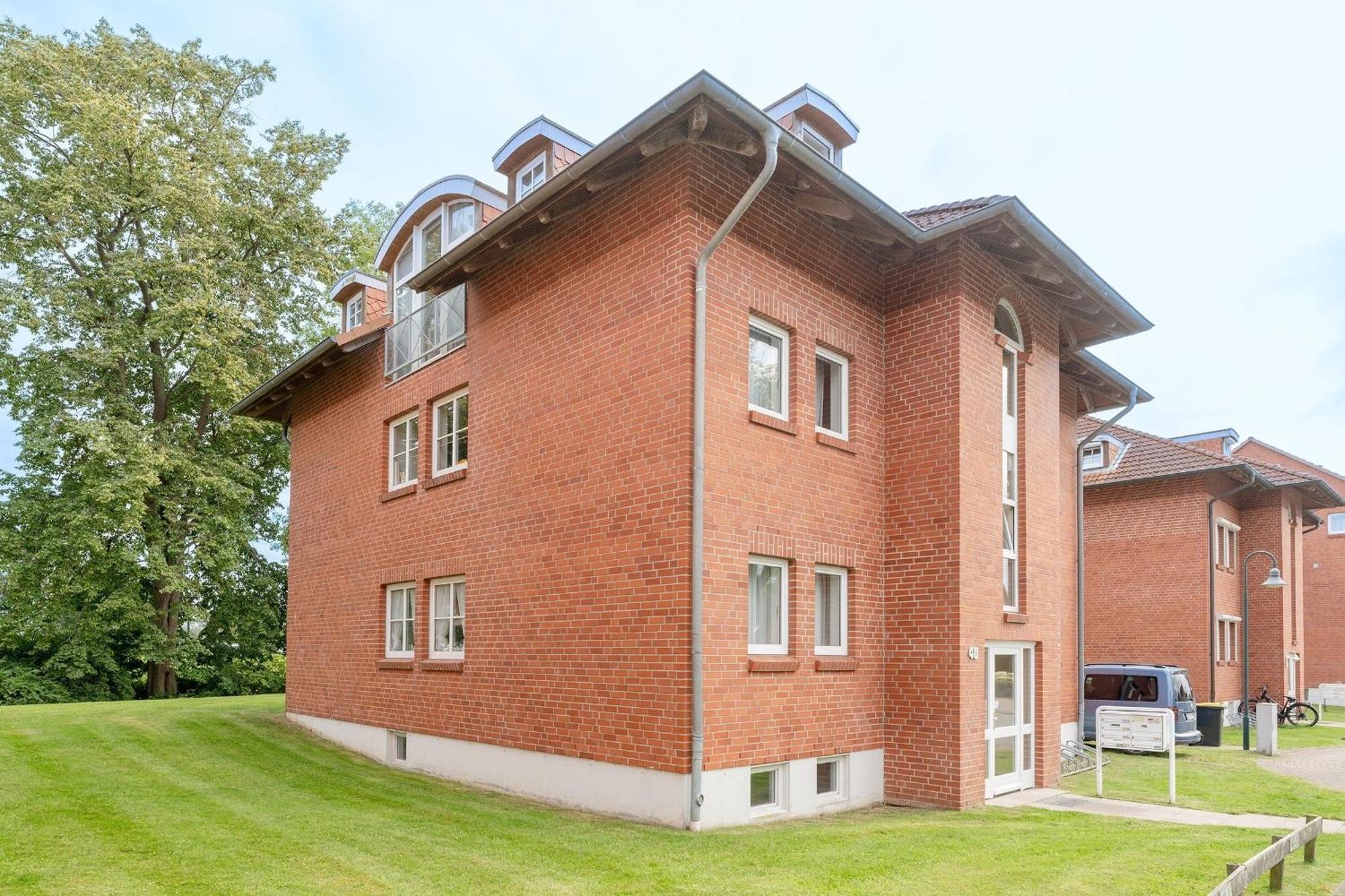 Ferienwohnung Ostseebutt Mit Terrasse Im Kaiserhof 2 Kellenhusen Luaran gambar