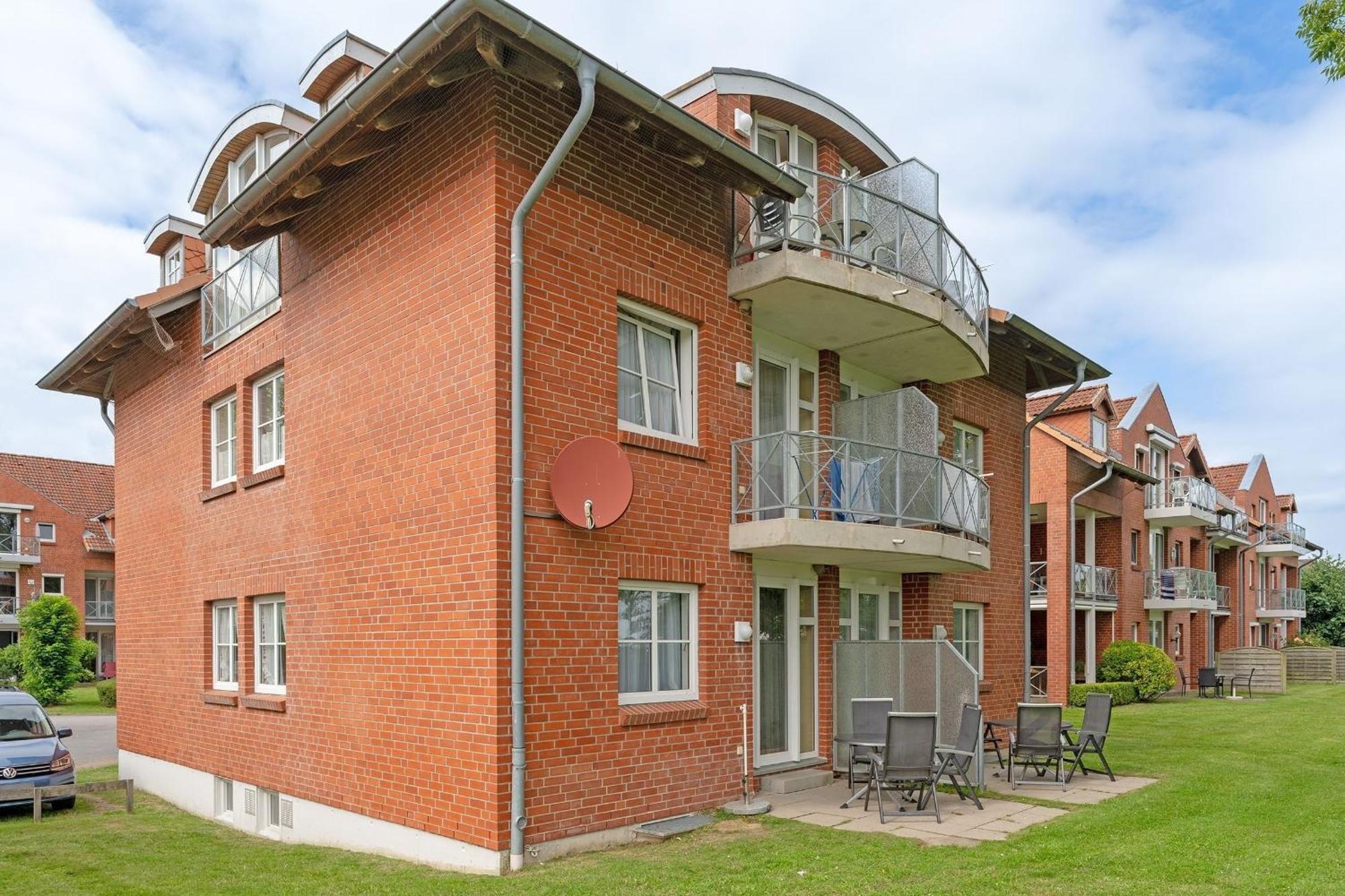 Ferienwohnung Ostseebutt Mit Terrasse Im Kaiserhof 2 Kellenhusen Luaran gambar